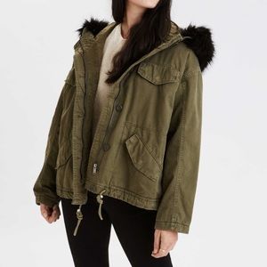 Women’s American Eagle Outfitters coat